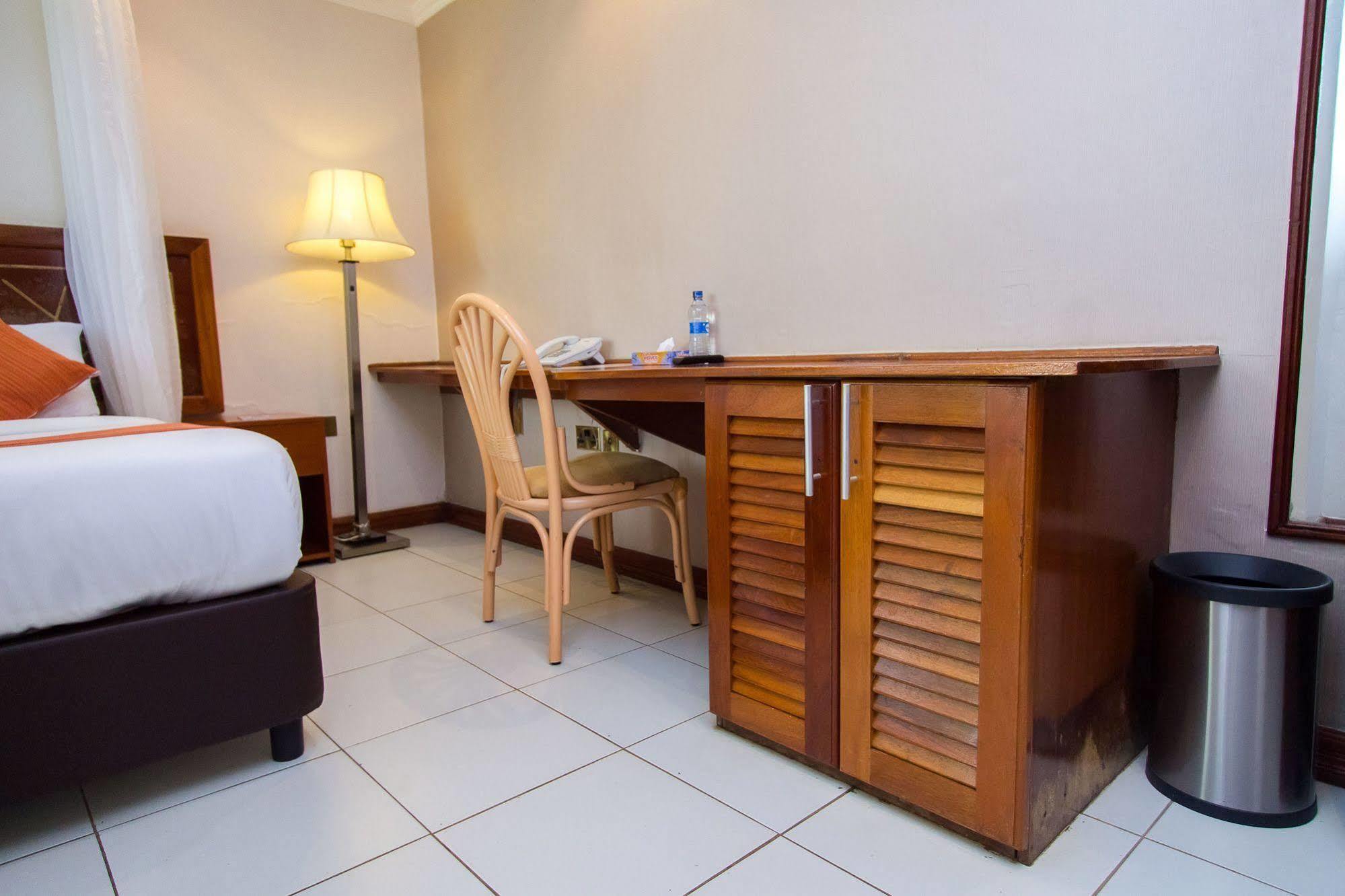 Victoria Comfort Inn Kisumu Dış mekan fotoğraf